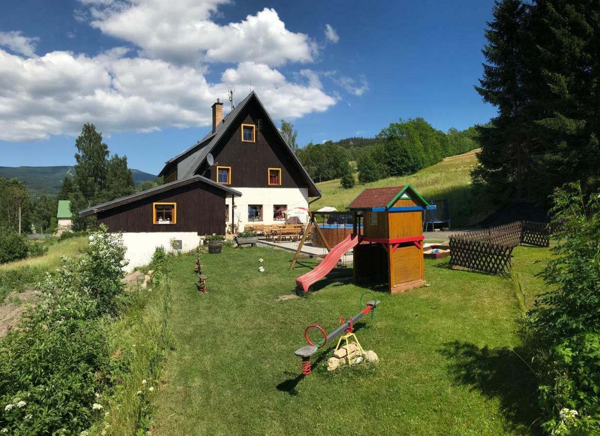 Penzion Slunecnice Rokytnice nad Jizerou Kültér fotó